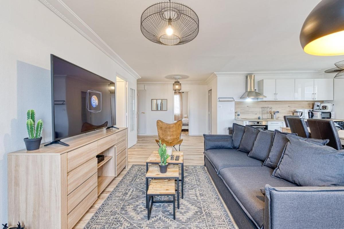 Magnificent Apartment, 4 Bedrooms, Fiber Wifi Grenoble Luaran gambar