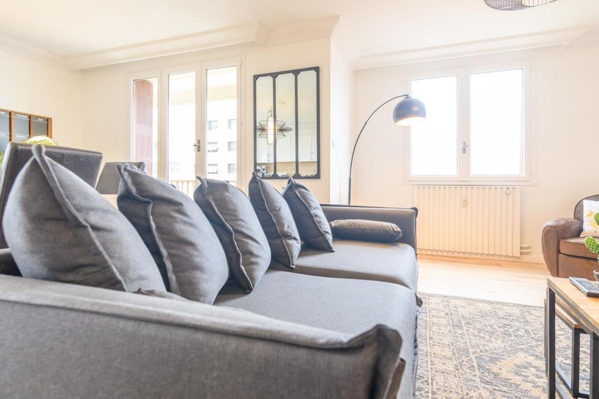 Magnificent Apartment, 4 Bedrooms, Fiber Wifi Grenoble Luaran gambar