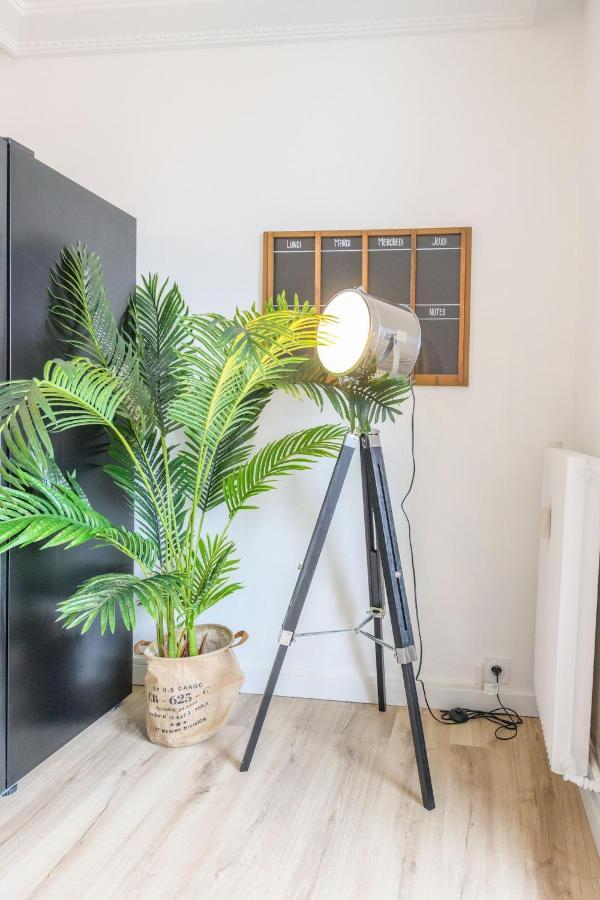 Magnificent Apartment, 4 Bedrooms, Fiber Wifi Grenoble Luaran gambar