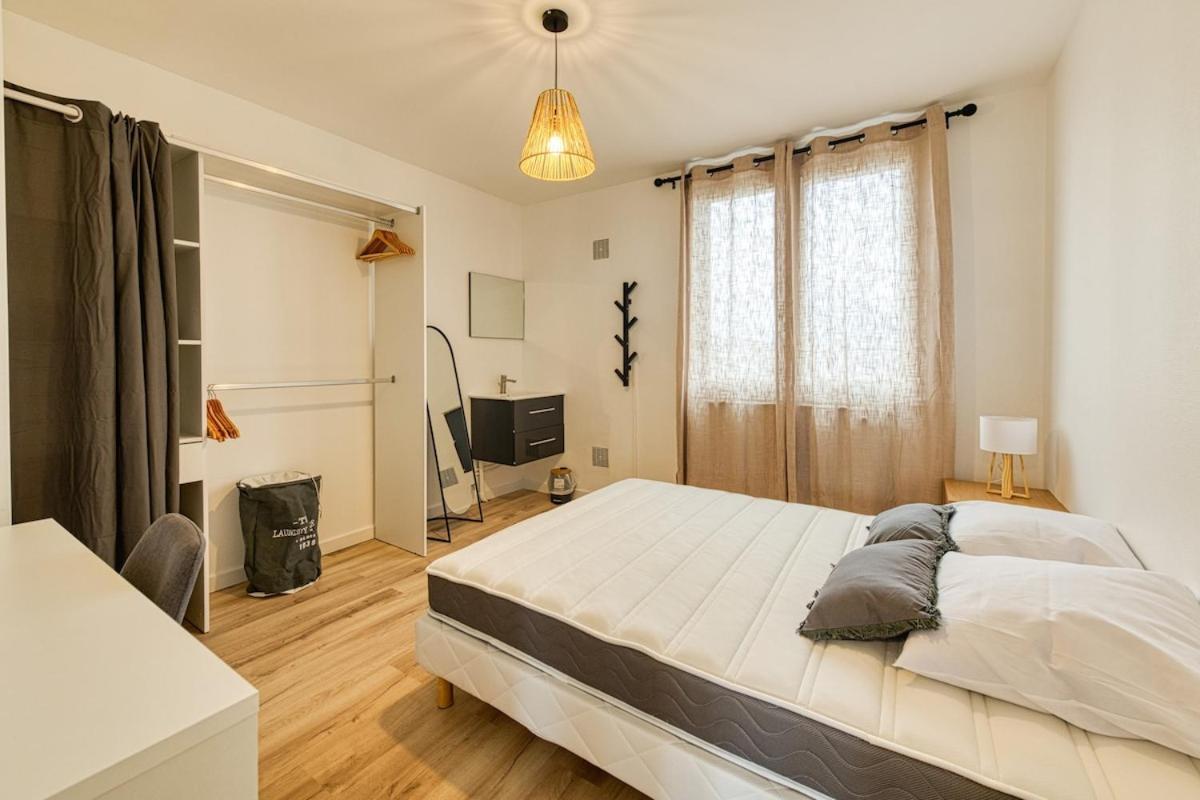 Magnificent Apartment, 4 Bedrooms, Fiber Wifi Grenoble Luaran gambar