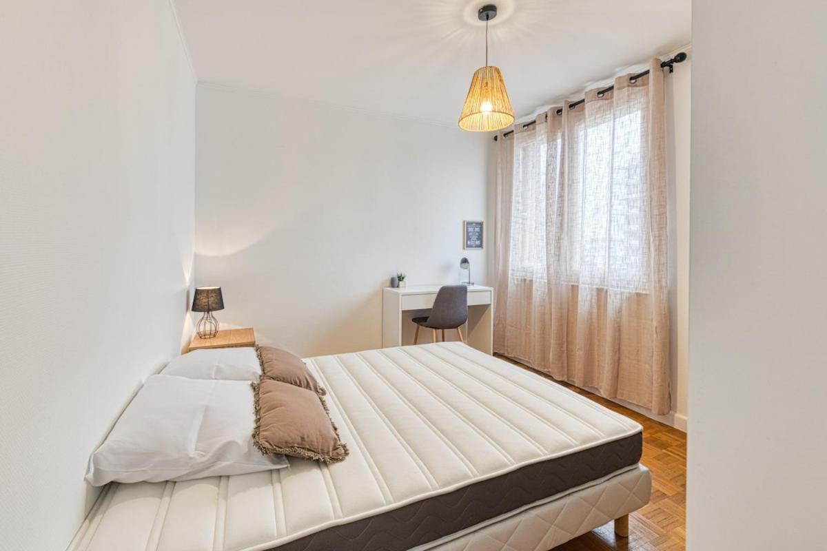 Magnificent Apartment, 4 Bedrooms, Fiber Wifi Grenoble Luaran gambar